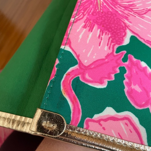 NEW Lilly Pulitzer palm hibiscus clutch - Picture 6 of 9